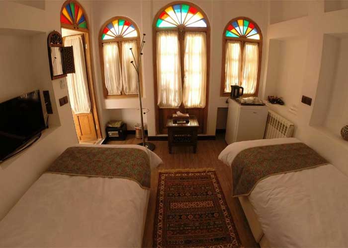 اتاق هتل سنتی اصفهان