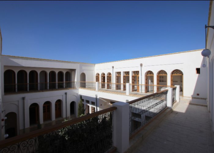 ساختمان بوتیک هتل جویبار اصفهان