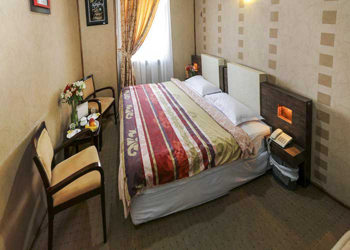 اتاق دو تخته دبل هتل فرهنگ و هنر مشهد