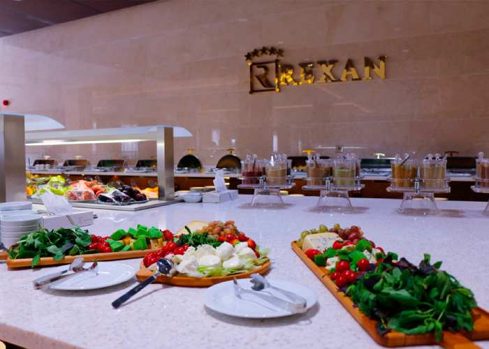 رستوران رکسام هتل قصر الضیافه قدس مشهد