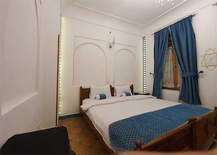 اتاق دو تخته دبل هتل قصر منشی اصفهان