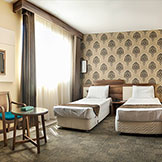 هتل هاترا مشهد