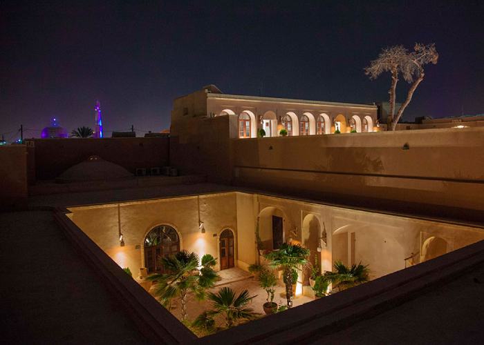 ساختمان هتل هومان یزد