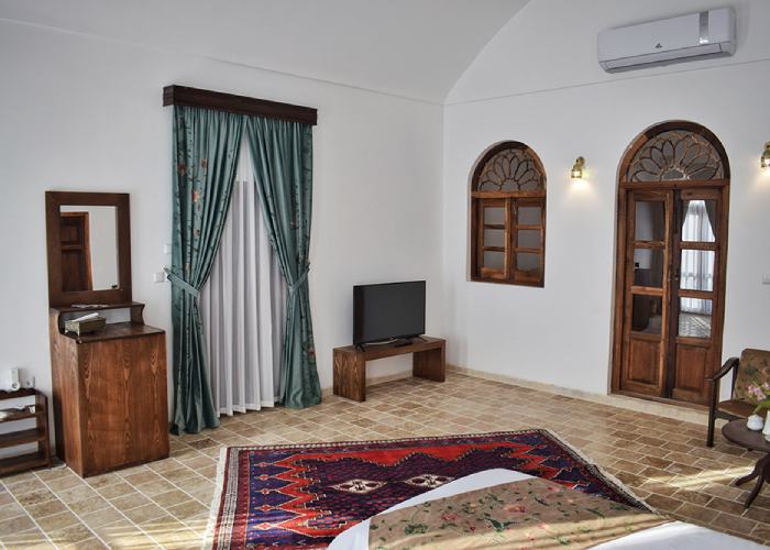 اتاق سرای ملوکانه هتل هومان یزد