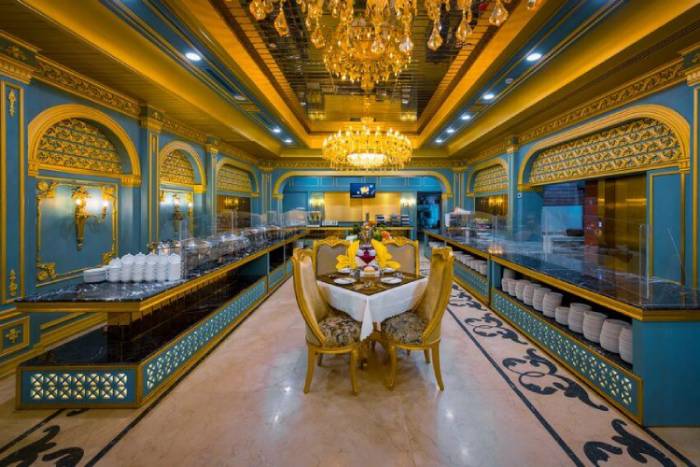 رستوران هتل رز درویشی مشهد