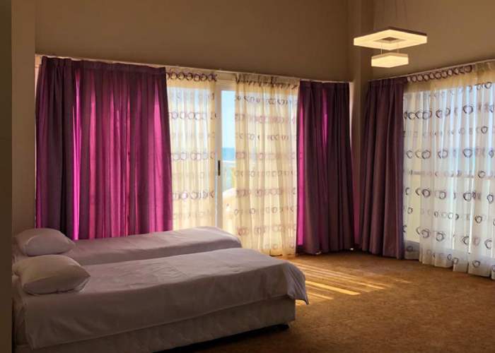 اتاق هتل باران ایزدشهر