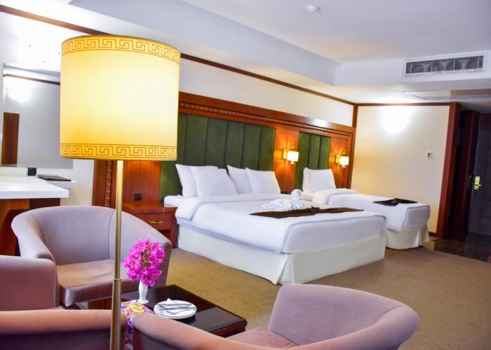 اتاق سه تخته لوکس هتل پانوراما کیش