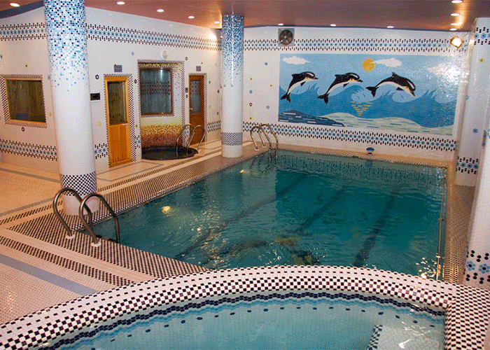 استخر هتل آپارتمان کوروش تهران