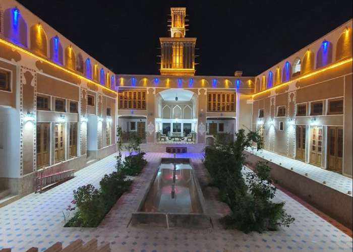 ساختمان هتل مالمیر یزد