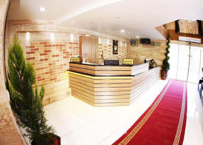 پذیرش هتل نصیر الملک شیراز