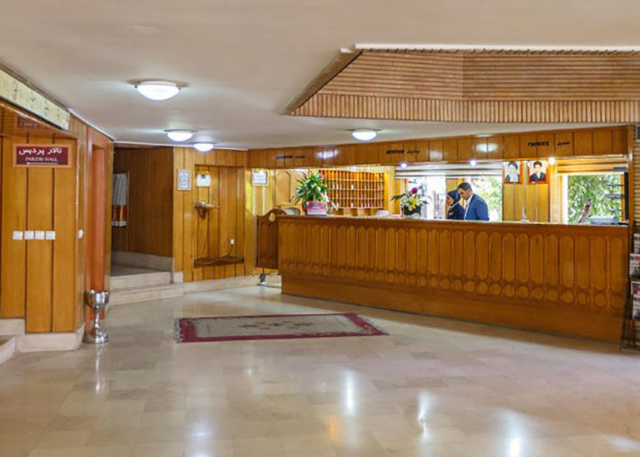 لابی هتل پارسیان شیراز