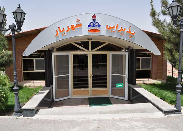کافه سنتی هتل پتروشیمی تبریز