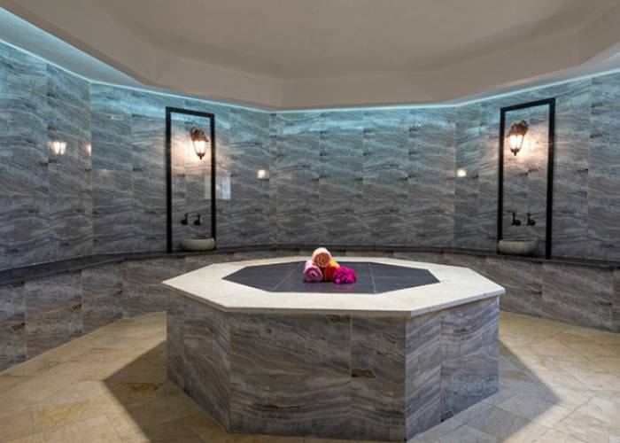 حمام ترکی هتل هالیدی رامسر