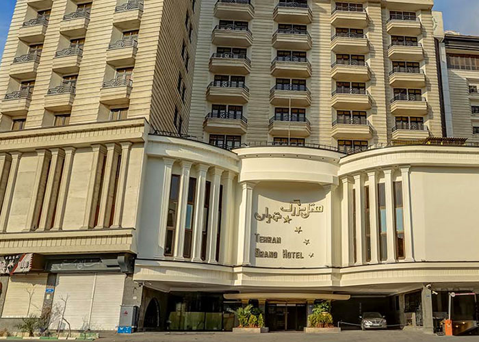 ساختمان هتل بزرگ تهران