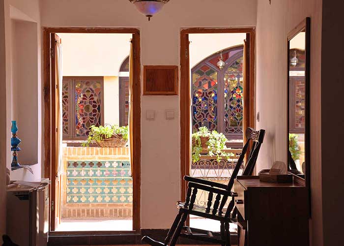 اتاق هتل طلوع خورشید اصفهان