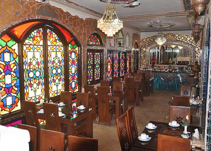 رستوران هتل طلوع خورشید اصفهان