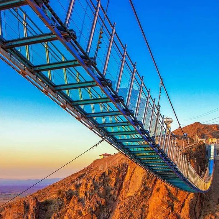 طول پل شیشه ایمعلق دربند هیر در اردبیل