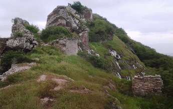 قلعه آوارسین 