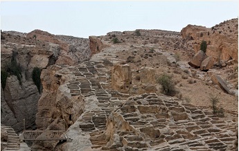 گورستان باستانی سیراف