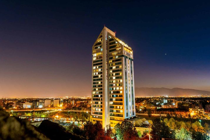 شماره تماس هتل چمران شیراز