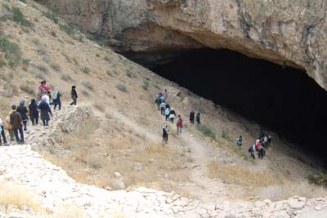 غار رودافشان فیروزکوه