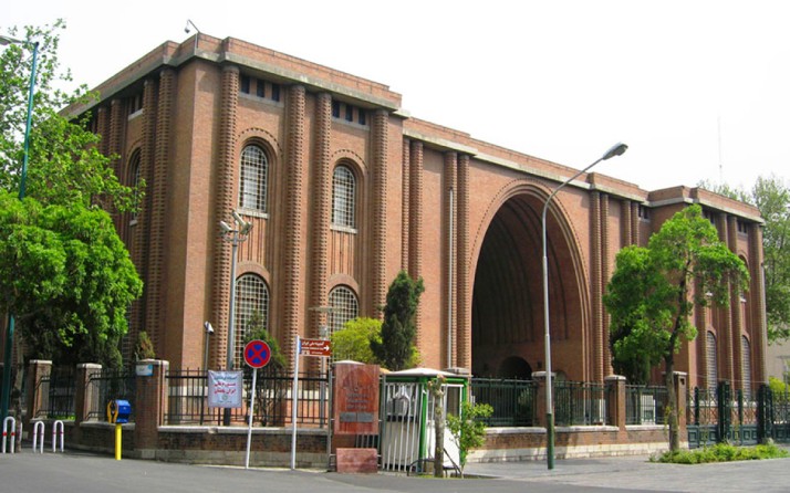 ساختمان موزه ایران باستان