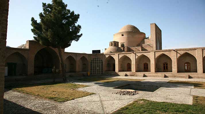 فاصله یزد تا مشهد کاروانسرای طبسی